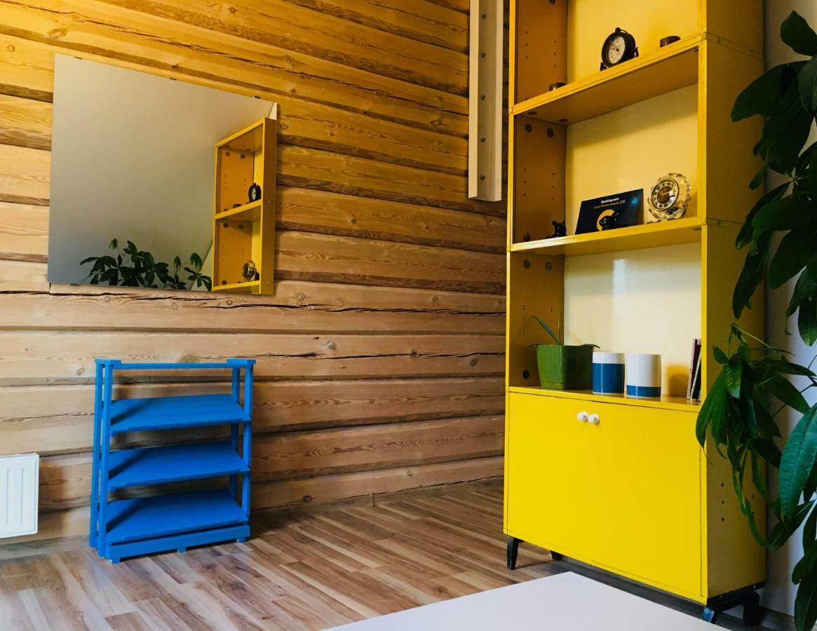 Room In A Scandinavian Style House Vilnius Bagian luar foto