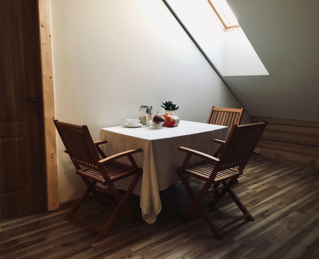 Room In A Scandinavian Style House Vilnius Bagian luar foto